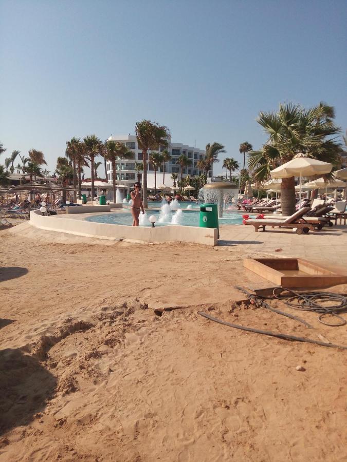 Family And Friends Flat Close To The Sea, Free Internet Ayia Napa Ngoại thất bức ảnh