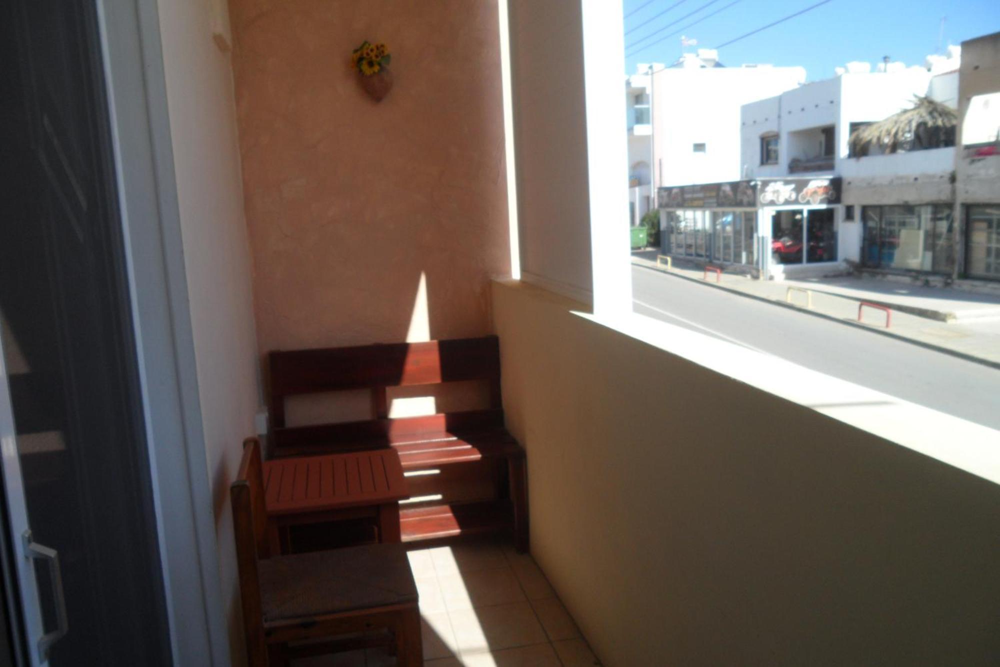 Family And Friends Flat Close To The Sea, Free Internet Ayia Napa Ngoại thất bức ảnh